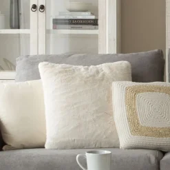 Chey Coussin luxe crème