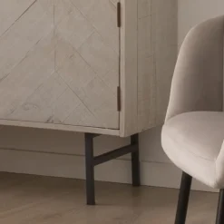 Enzo Vitrine en bois massif et métal couleur blanc wild