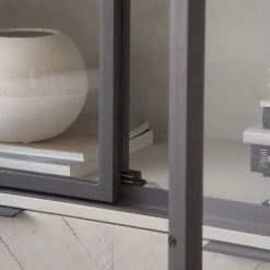 Enzo Vitrine en bois massif et métal couleur blanc wild