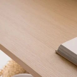 Matisse Bureau en ch&ecirc;ne clair et métal blanc avec étagère