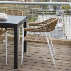 Melbu Chaise de jardin en rotin synthétique et aluminium blanc