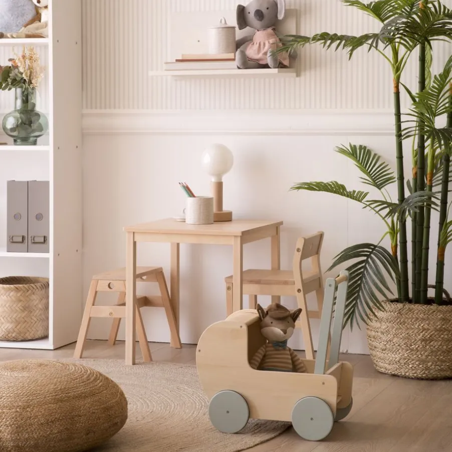 Saga Table enfant carrée en bois